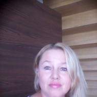 Lady from Poland 'XXAnetaXX',  wants to chat with someone from Marseille France