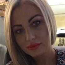 Lady from Poland 'Karolalina',  wants to chat with someone from Bari Italy