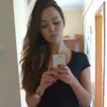 	single 
			from Poland 
'KaKaBe',  from Poland  Kraków, looking for dating.