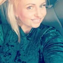 'Katrin55555', Polish Woman, waiting to meet men from FR