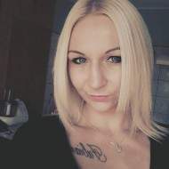 	single 
			from Poland 
'Neytiri', seeking men from abroad, lives in Netherlands  