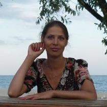 	Lady 
		from Poland 
'Alba', wants to chat with someone