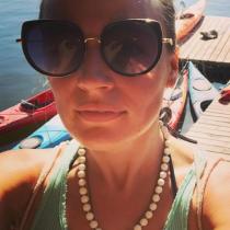 'AniaFrag', Polish Girl, lives in CA and seeks men in Vancouver