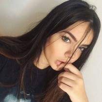 	single 
			from Poland 
'Wikaa', seeking men in other countries, lives in Poland  Gliwice, Polska