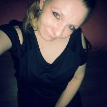 Polish Lady 
				'Skyblue', wants to chat with someone. Lives UnitedKingdom  Leicester