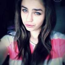 Polish 			Single
				'adakar', seeking men in other countries, lives in Poland  Poznań