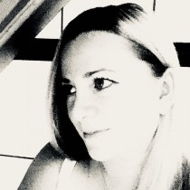 Girl Caroll Caroll