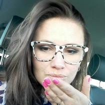Polish Lady 
				'Jusia', wants to chat with someone. Lives Poland  Warszawa