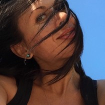 Polish Lady 
				'Iwona', wants to chat with someone. Lives Switzerland  Zurych