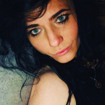 Polish Lady 
				'Moni', wants to chat with someone. Lives Italy  Abruzzo, Włochy