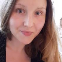 	Lady 
		from Poland 
'Nefretiti', wants to chat with someone. Lives UnitedKingdom  United Kingdom