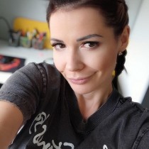 	Lady 
		from Poland 
'BeaWu', wants to chat with someone. Lives Poland  Tychy